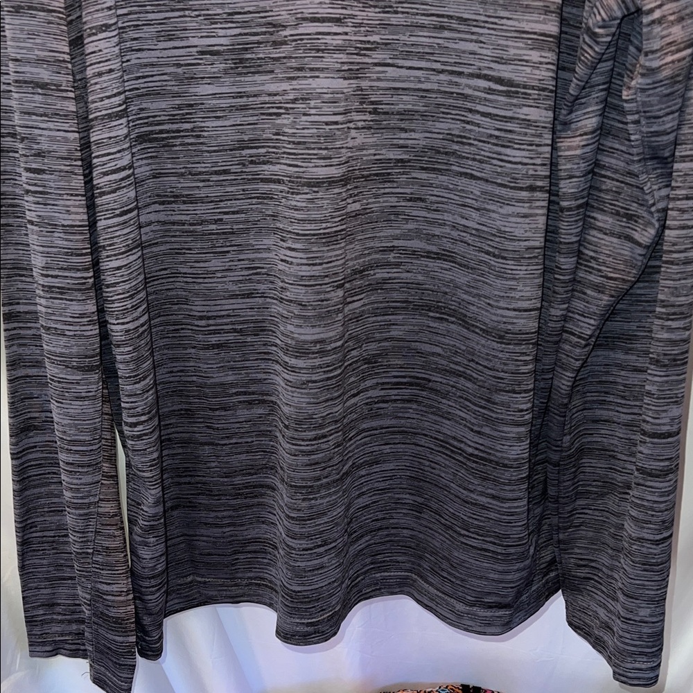 Nike Men's Heathered Black Long Sleeve Tee, Size XL - Picture 7 of 7